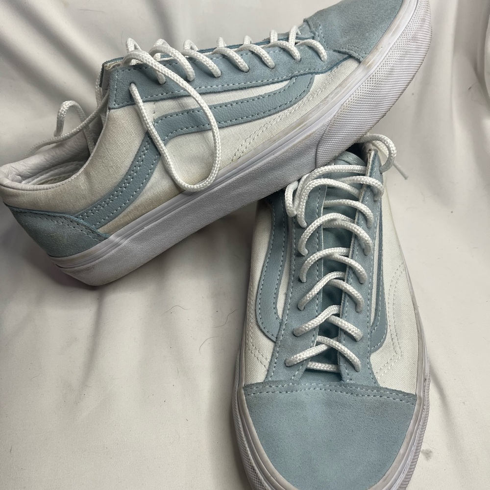 VANS Light Blue and White Sneakers 7 men or 8.5 women
